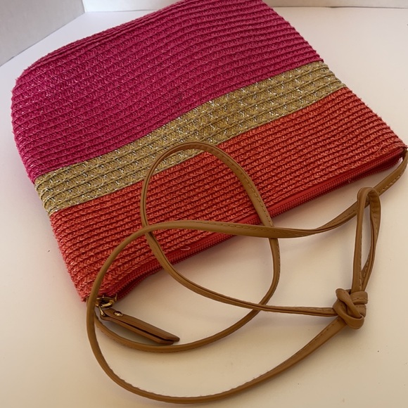 Straw handbag natural with pink and Orange straw. - Picture 4 of 4